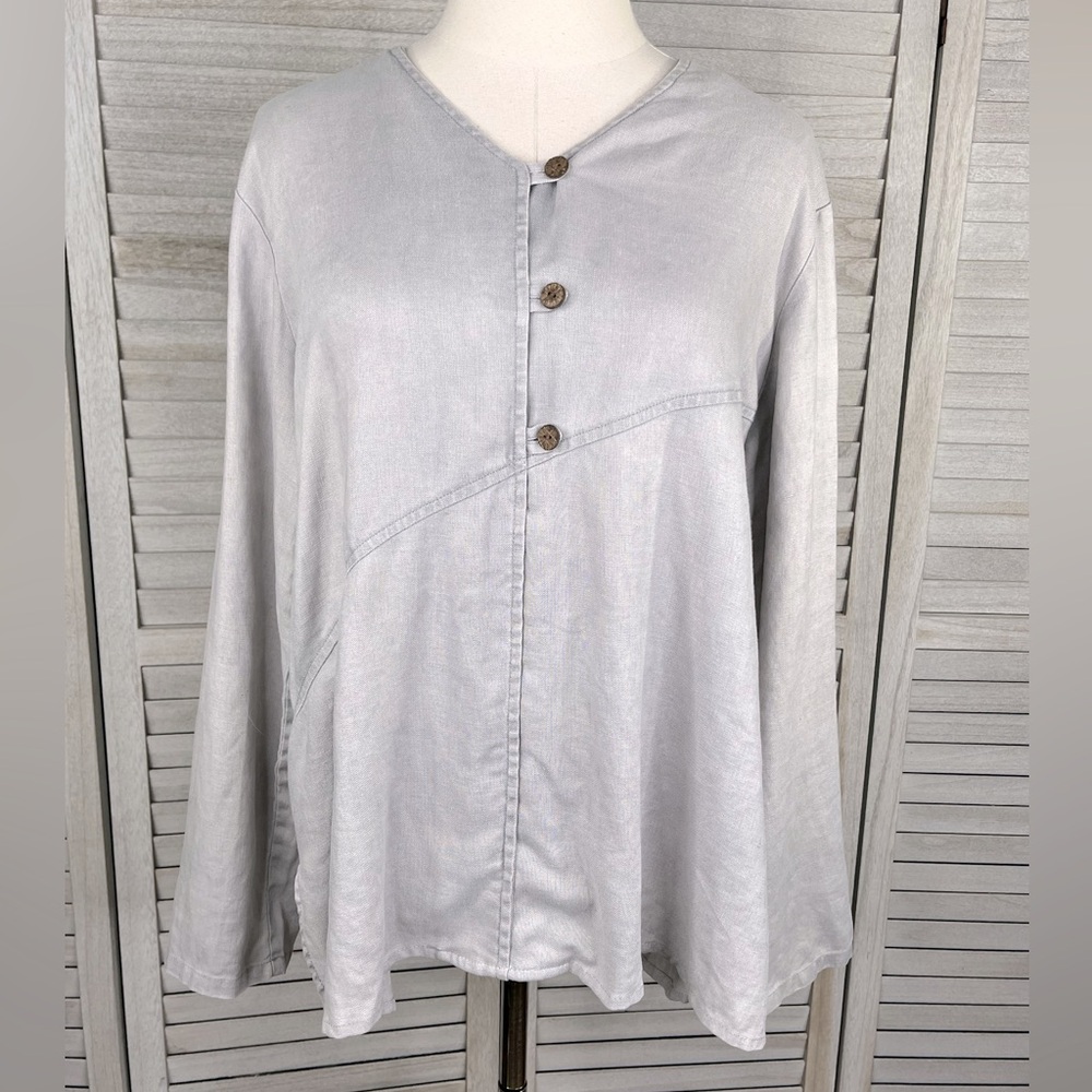 J. JILL Linen Tunic Top Minimalist Gray Wood Buttons-Large